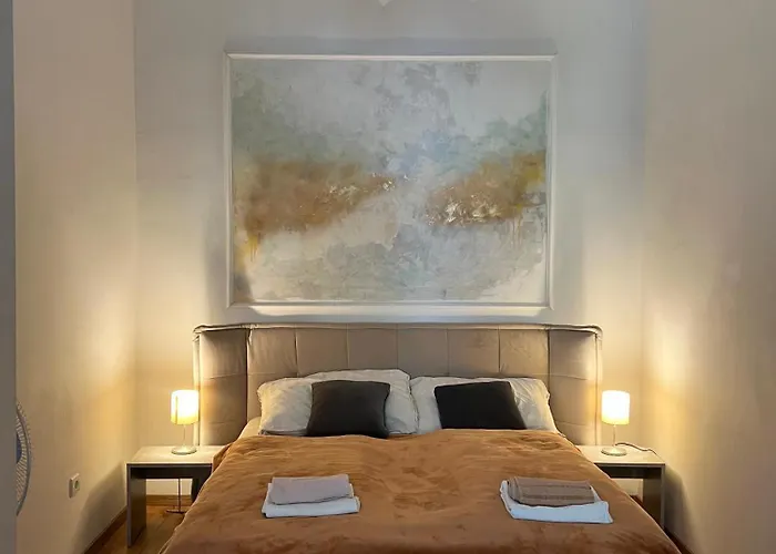 Dolcevita Downtown Apartment